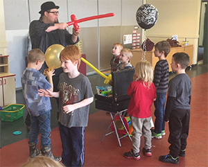 Kids Birthday Balloon Twisting Victoria BC Entertainer